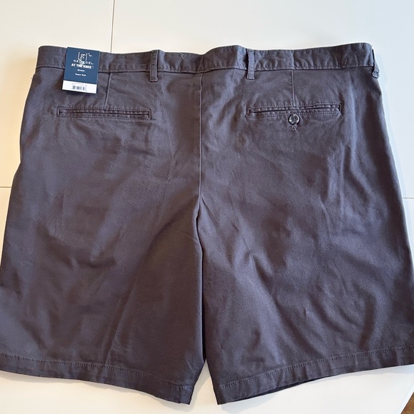 George Big Men’s Stretch Cotton Blend Twill Flat Front Shorts, 9” Inseam - Picture 4 of 11